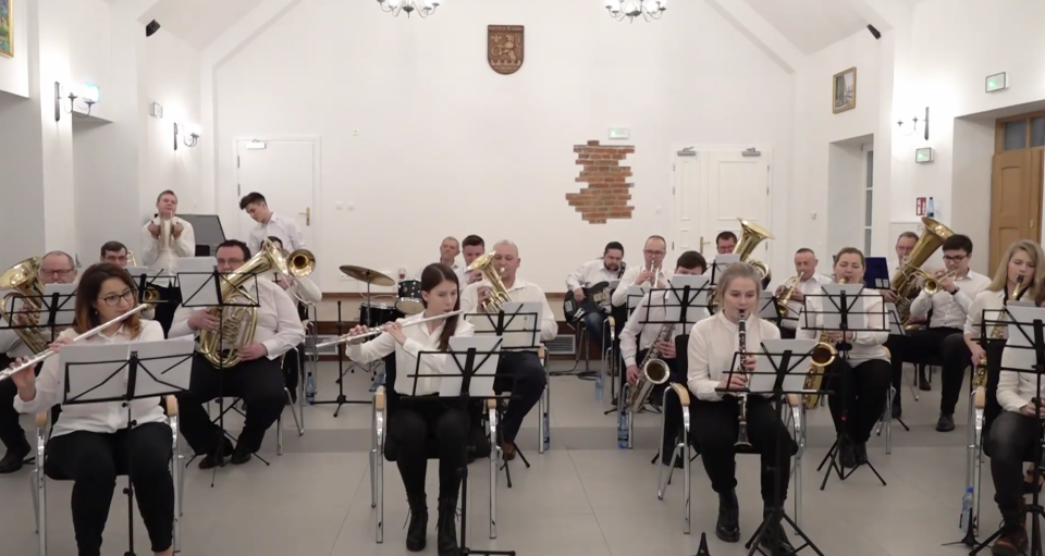 WIDEO: Koncert z okazji Dnia Kobiet - Orkiestra Dęta Centrum Kultury Gminy Kutno w Leszczynku zaprasza
