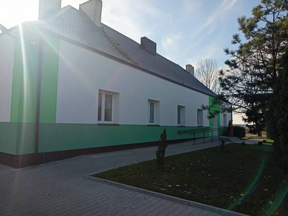 Gmina Piątek realizuje duży projekt inwestycyjny pn. „Termomodernizacja budynków użyteczności publicznej na terenie Gminy Piątek"